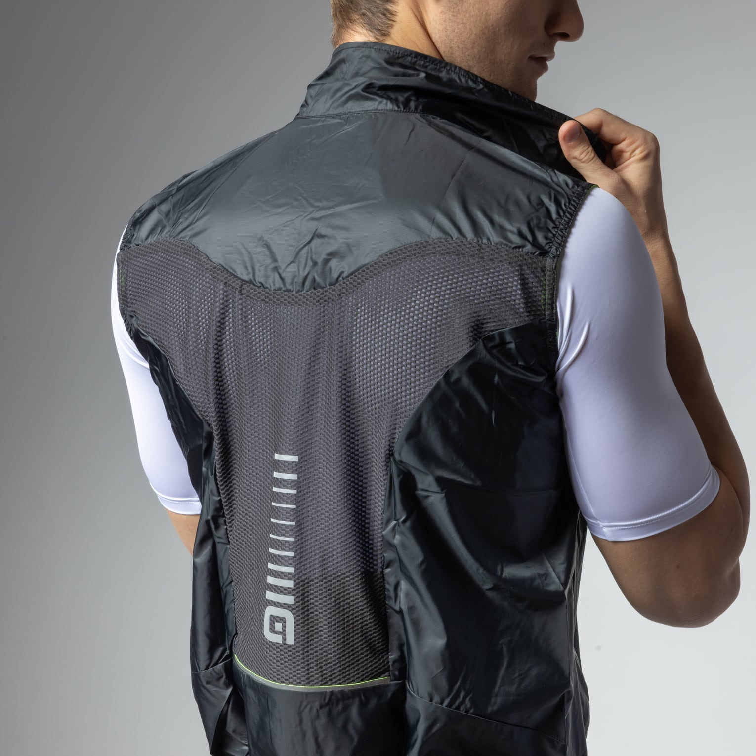 Gilet Smanicato ALE' GUSCIO LIGHT PACK ALE' Blanc 2026 Gilet Smanicato ALE' GUSCIO LIGHT PACK ALE' Blanc 2026