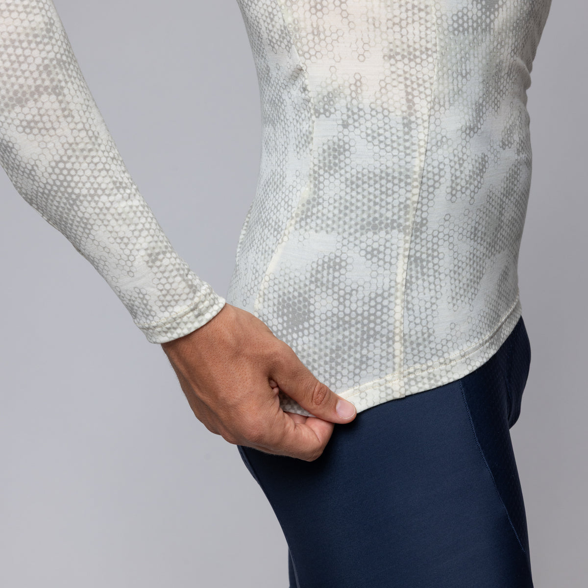 Long Sleeve Base Layer Man Knitted