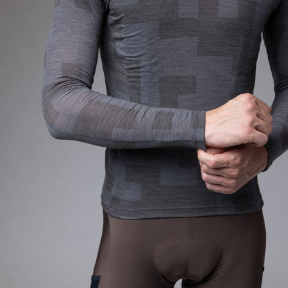 Long Sleeve Base Layer Man Knitted