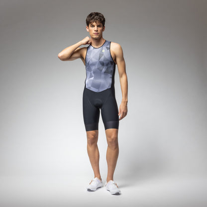 Einteiler Mit Reissverschluss Auf Der Rückseite Mann Triple