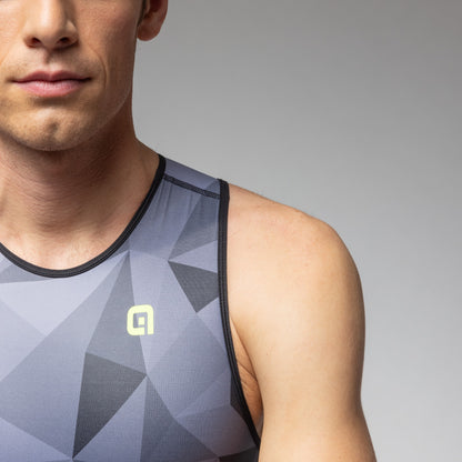 Einteiler Mit Reissverschluss Auf Der Rückseite Mann Triple