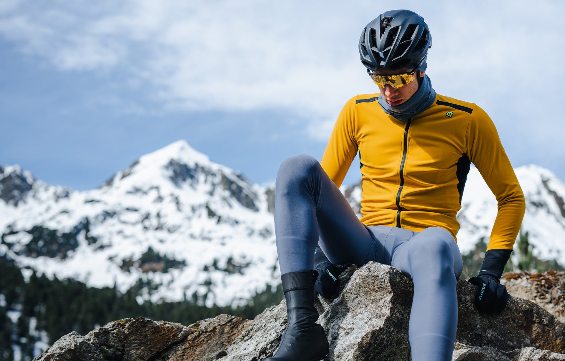 Collection Men's Cycling Jackets banner image 1