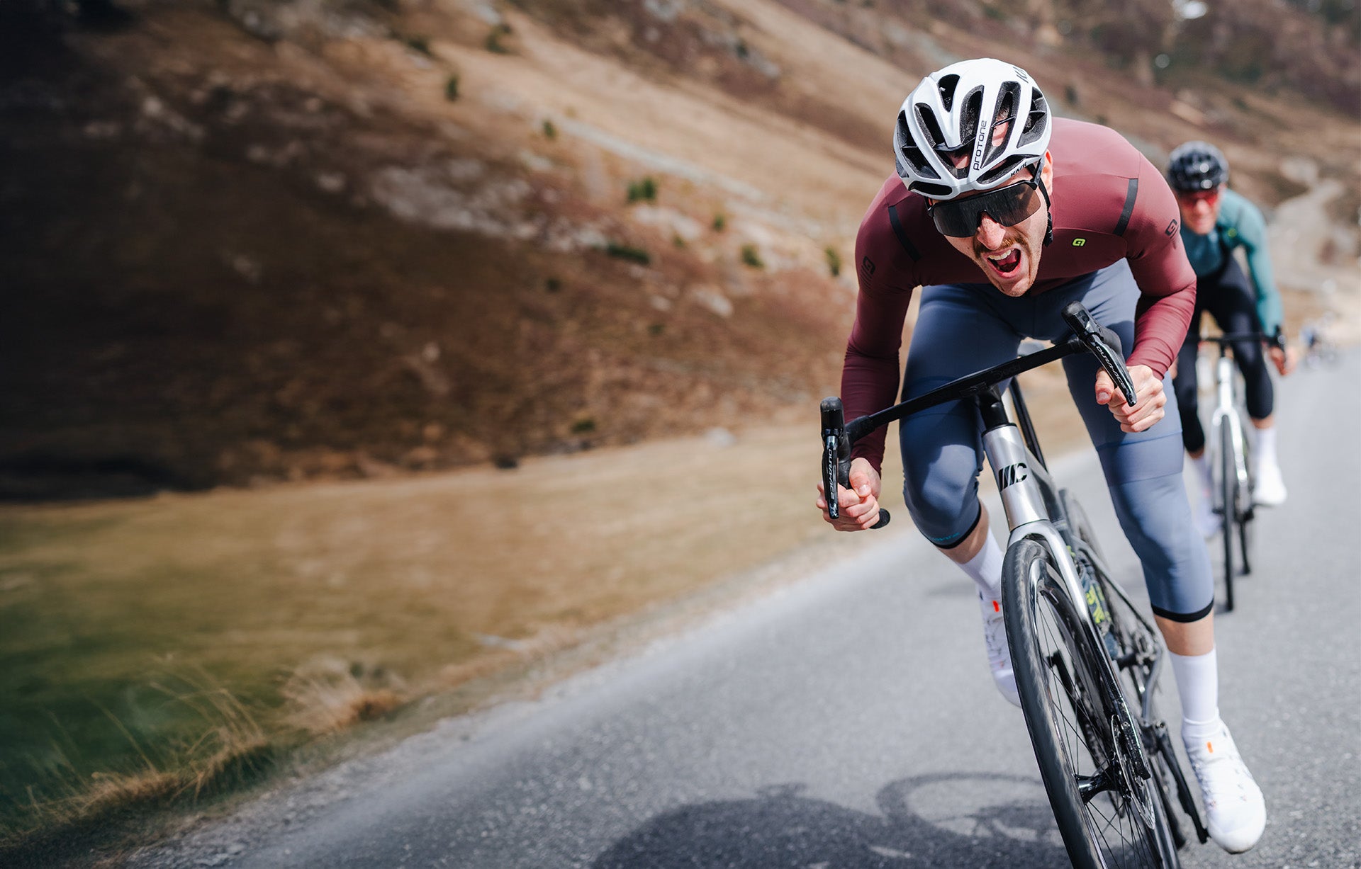 Collection Collezione R-EV1 uomo banner image 1