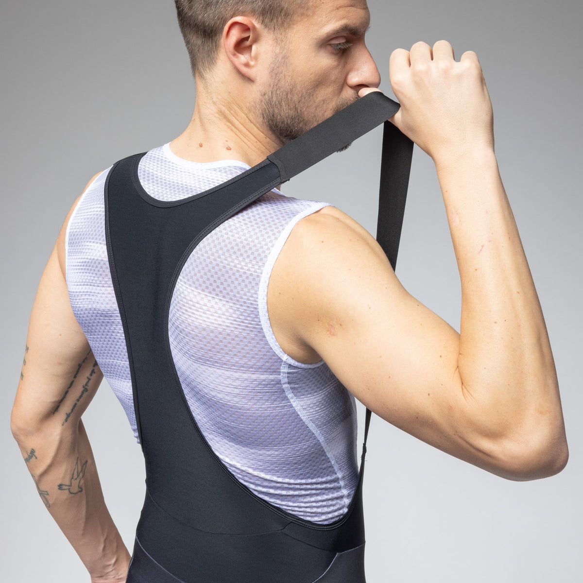 Lange Trägerhose Mann 