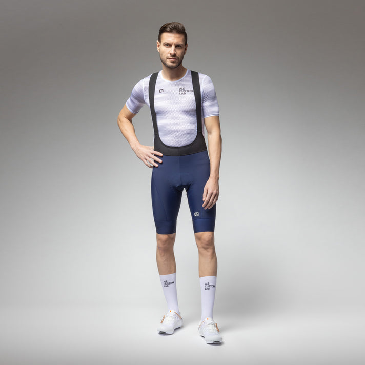 Trägerhose Mann 