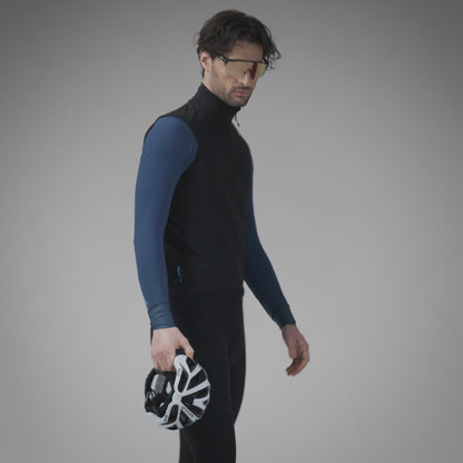 L25038401_quadrato_5ac7bd48-70b9-4427-a51b-37e20bb4e9cc