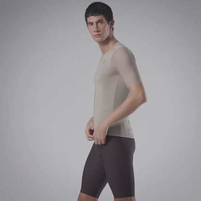 L26101844_EARTY-STYLE_MAN_ALE_SS26_1-1